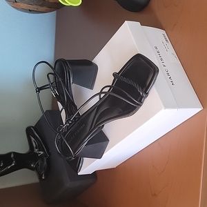 Black Sandal size 9.5